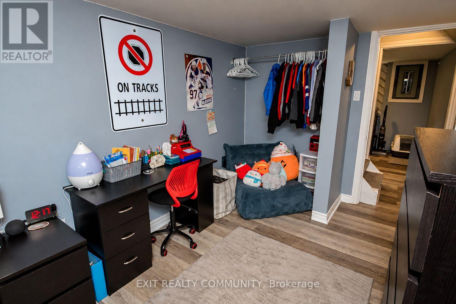 22530 Coldstream Road, Middlesex Centre, Ontario  N0L 1R0 - Photo 21 - X13776930