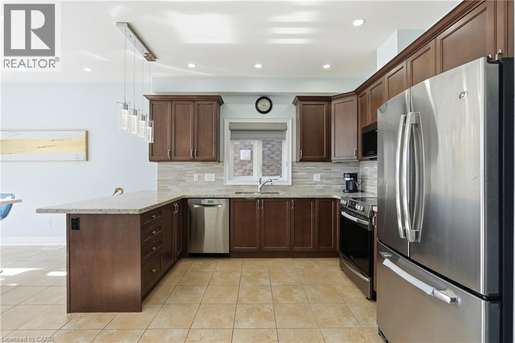 59 Greti Drive, Hamilton, Ontario  L9B 0E3 - Photo 9 - 40862771