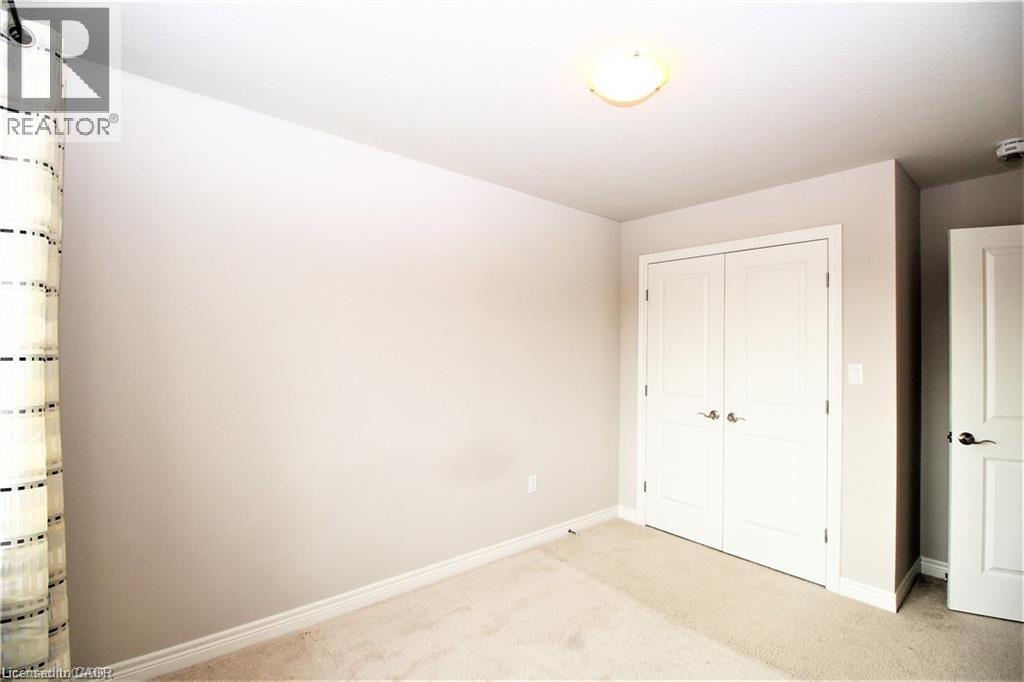 11 Sonoma Valley Crescent, Hamilton, Ontario  L9B 0J3 - Photo 13 - 40862876