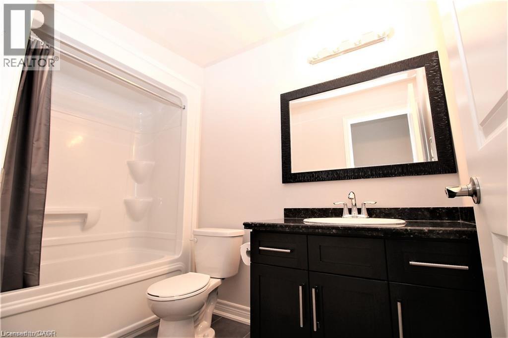11 Sonoma Valley Crescent, Hamilton, Ontario  L9B 0J3 - Photo 20 - 40862876