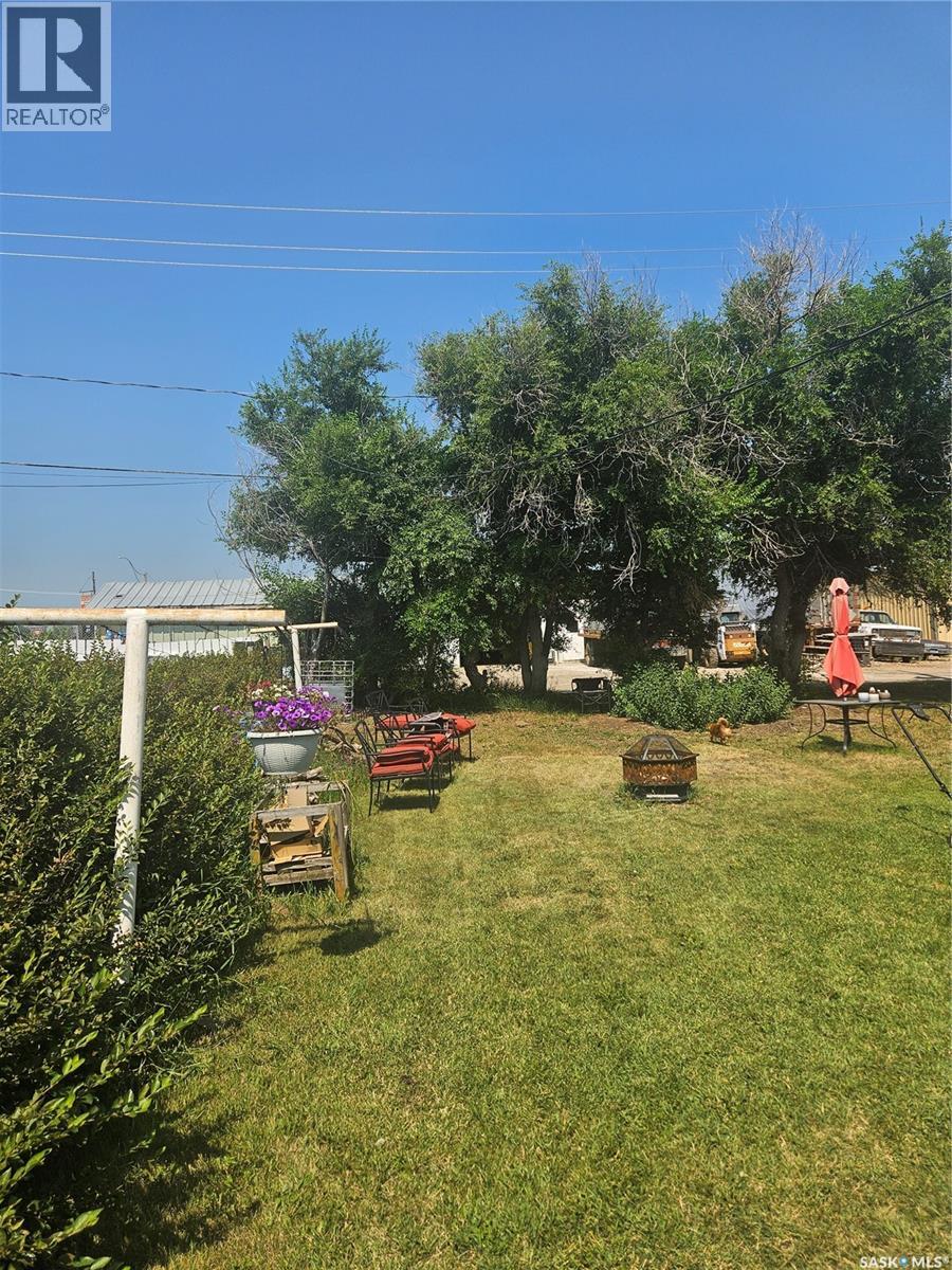 107 2nd Street S, Cabri, Saskatchewan  S0N 0J0 - Photo 22 - SK048314