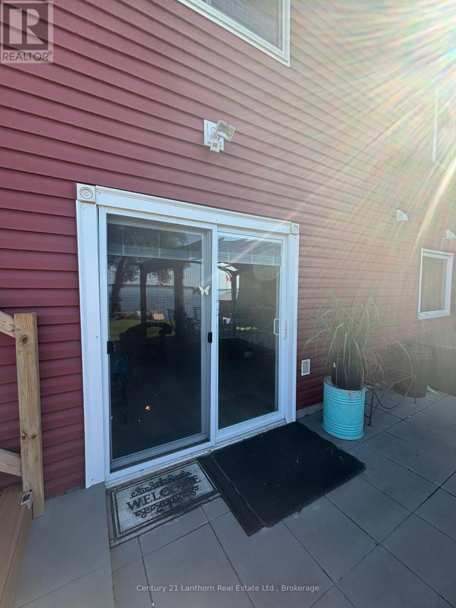 Lower Unit - 3 Solmes Street, Prince Edward County, Ontario  K0K 2T0 - Photo 14 - X13777432