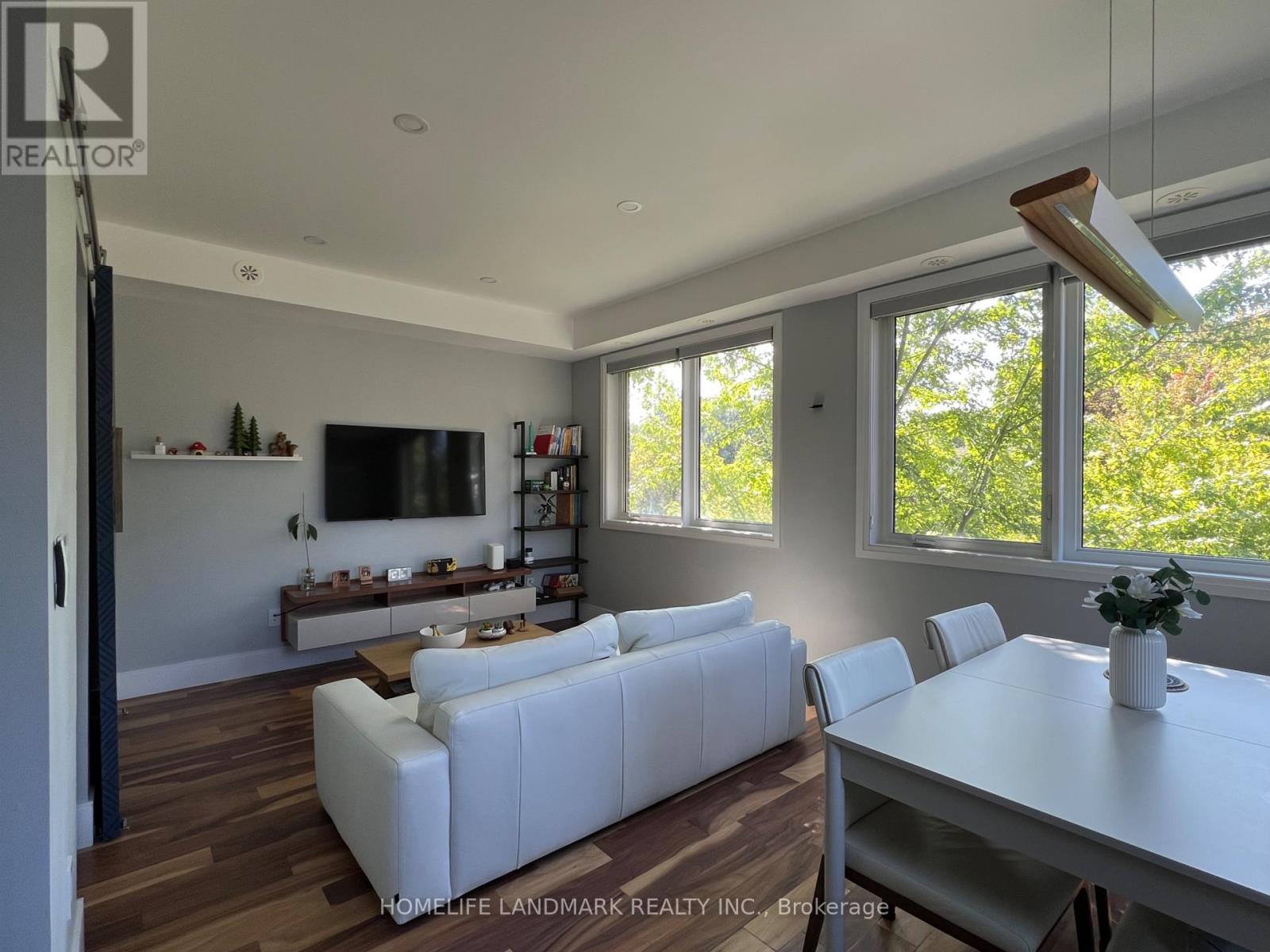 Th03 - 780 Sheppard Avenue E, Toronto, Ontario  M2K 0E8 - Photo 2 - C13777440