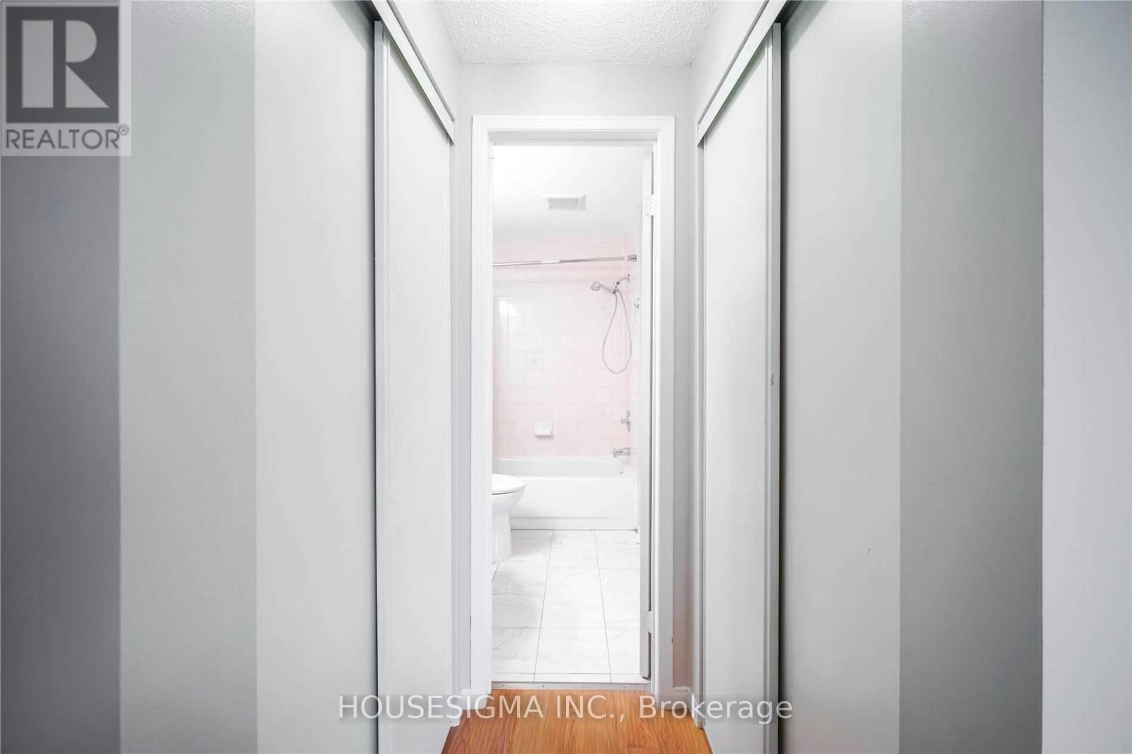 21 - 80 Strathaven Drive, Mississauga, Ontario  L5R 3V9 - Photo 16 - W13777434