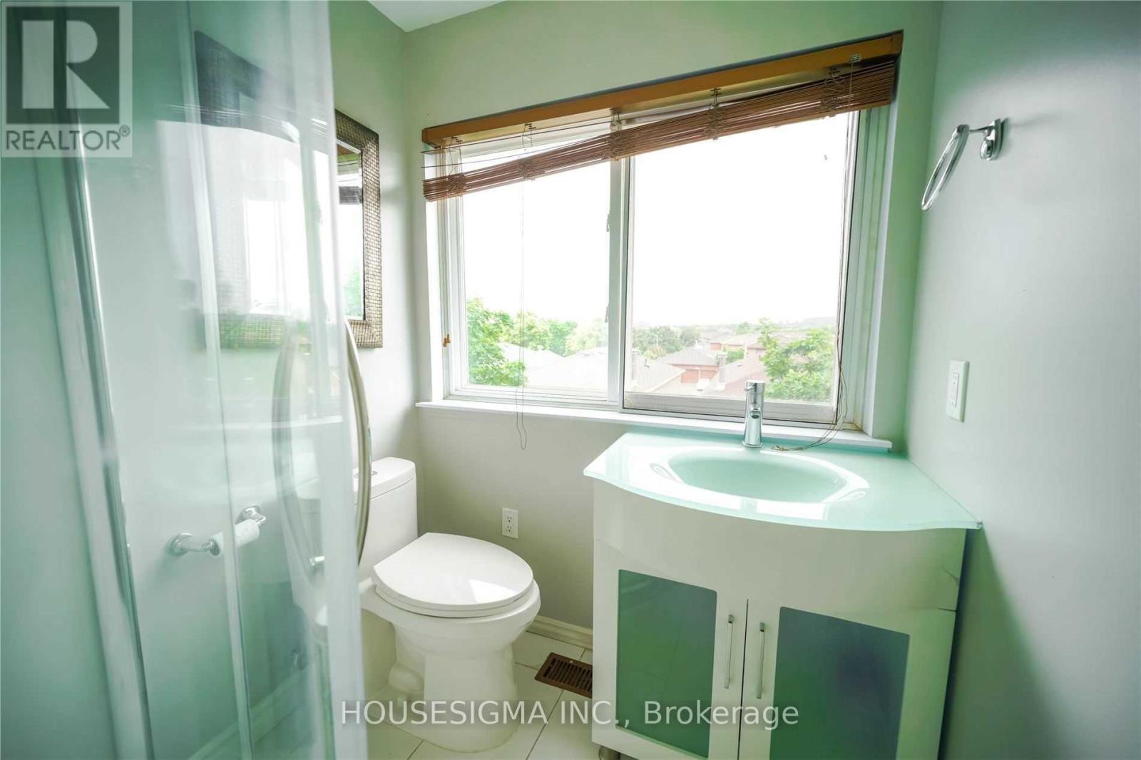 21 - 80 Strathaven Drive, Mississauga, Ontario  L5R 3V9 - Photo 22 - W13777434