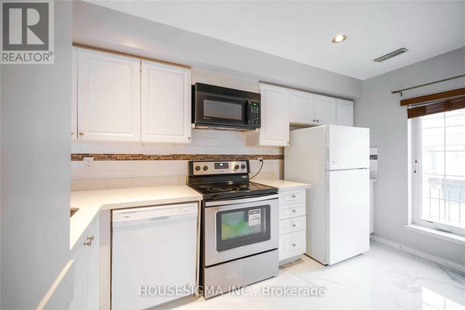21 - 80 Strathaven Drive, Mississauga, Ontario  L5R 3V9 - Photo 6 - W13777434