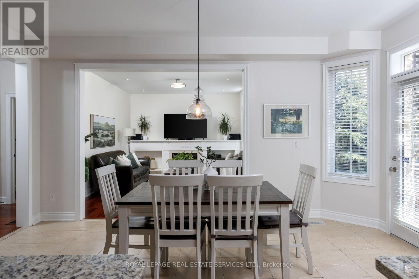 147 Innville Crescent, Oakville, Ontario  L6L 0B8 - Photo 13 - W13777442