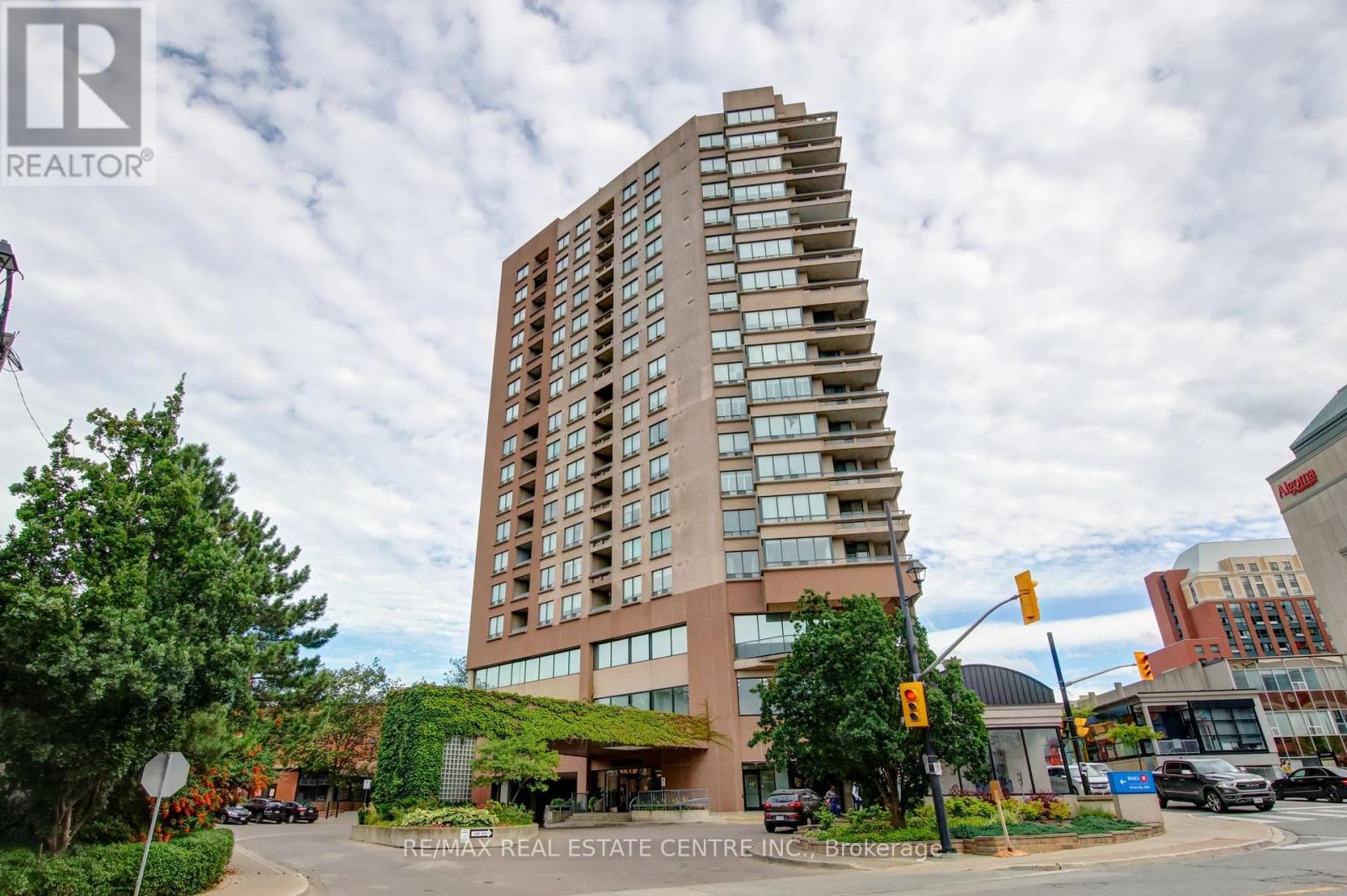 1202 - 1 BELVEDERE COURT, Brampton, Ontario