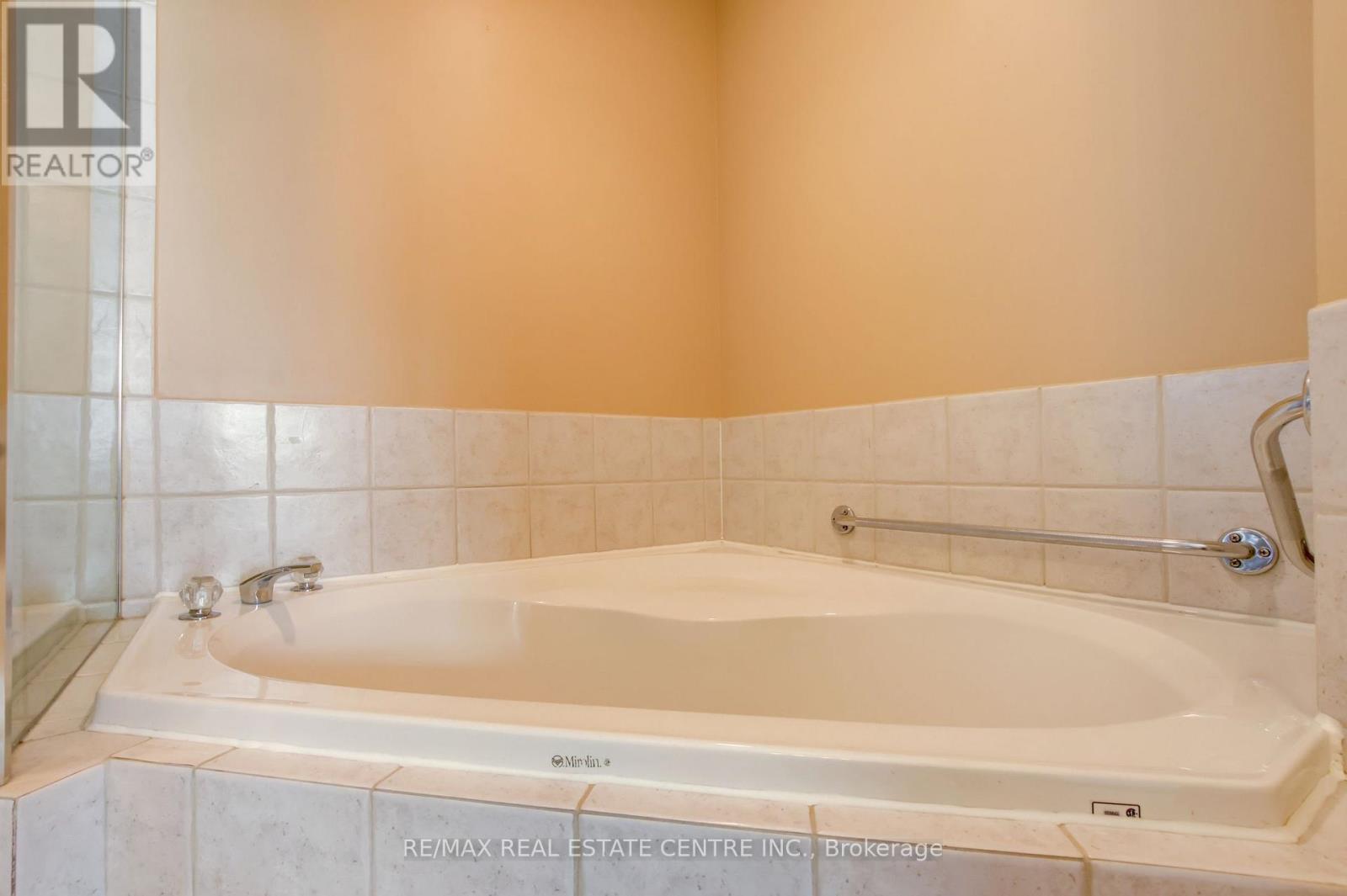 1202 - 1 Belvedere Court, Brampton, Ontario  L6V 4M6 - Photo 29 - W13777452