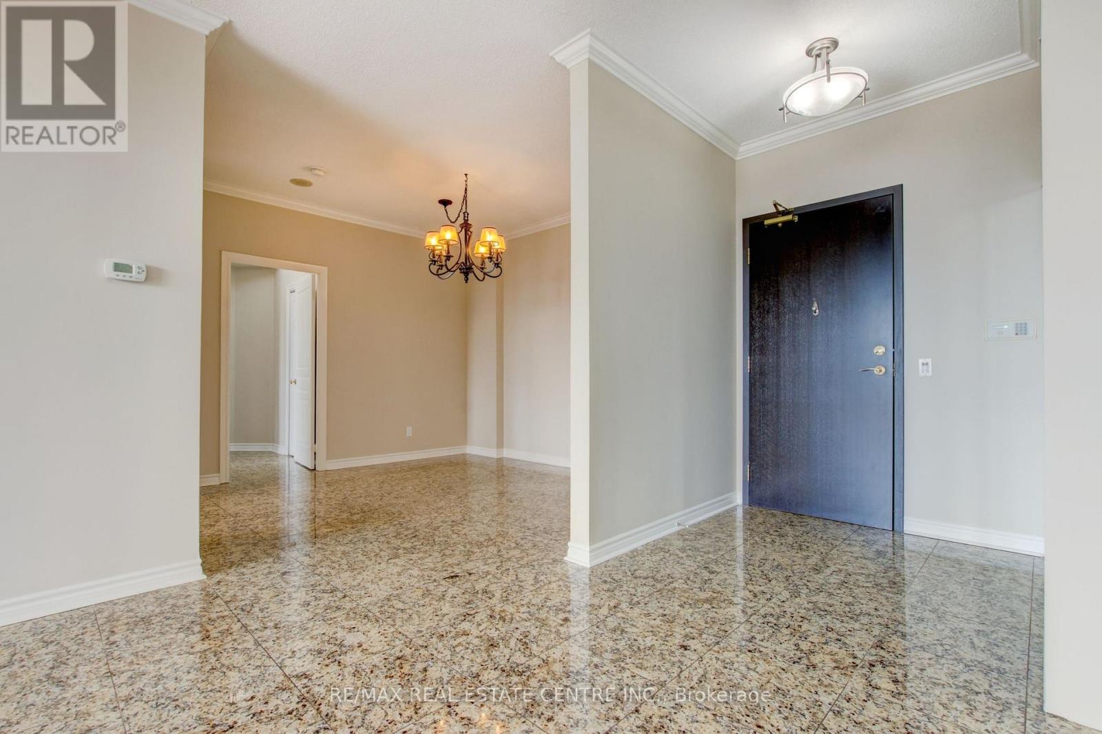 1202 - 1 Belvedere Court, Brampton, Ontario  L6V 4M6 - Photo 6 - W13777452