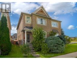 4 FOREST RUN BOULEVARD, Vaughan, Ontario