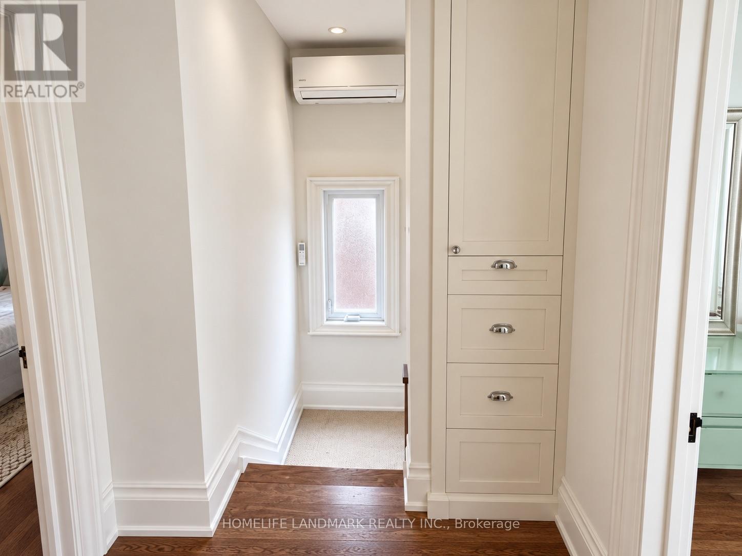 15 Jean Street, Toronto, Ontario  M4W 3A6 - Photo 24 - C13771938