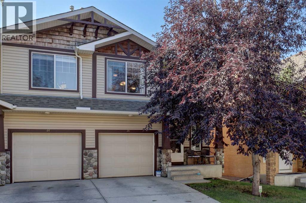 35 Hidden Creek Rise Nw, Calgary, Alberta T3A 6L3 - Photo 2 - A2318682