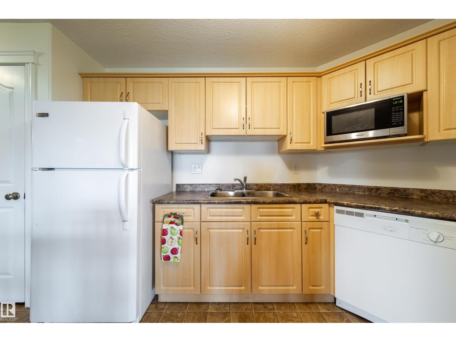 #415 7801 Golf Course Rd, Stony Plain, Alberta  T7Z 0C7 - Photo 14 - E4508509