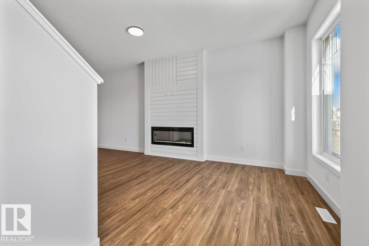 22 Juniper Wd, Fort Saskatchewan, Alberta  T8L 3S4 - Photo 2 - E4508511