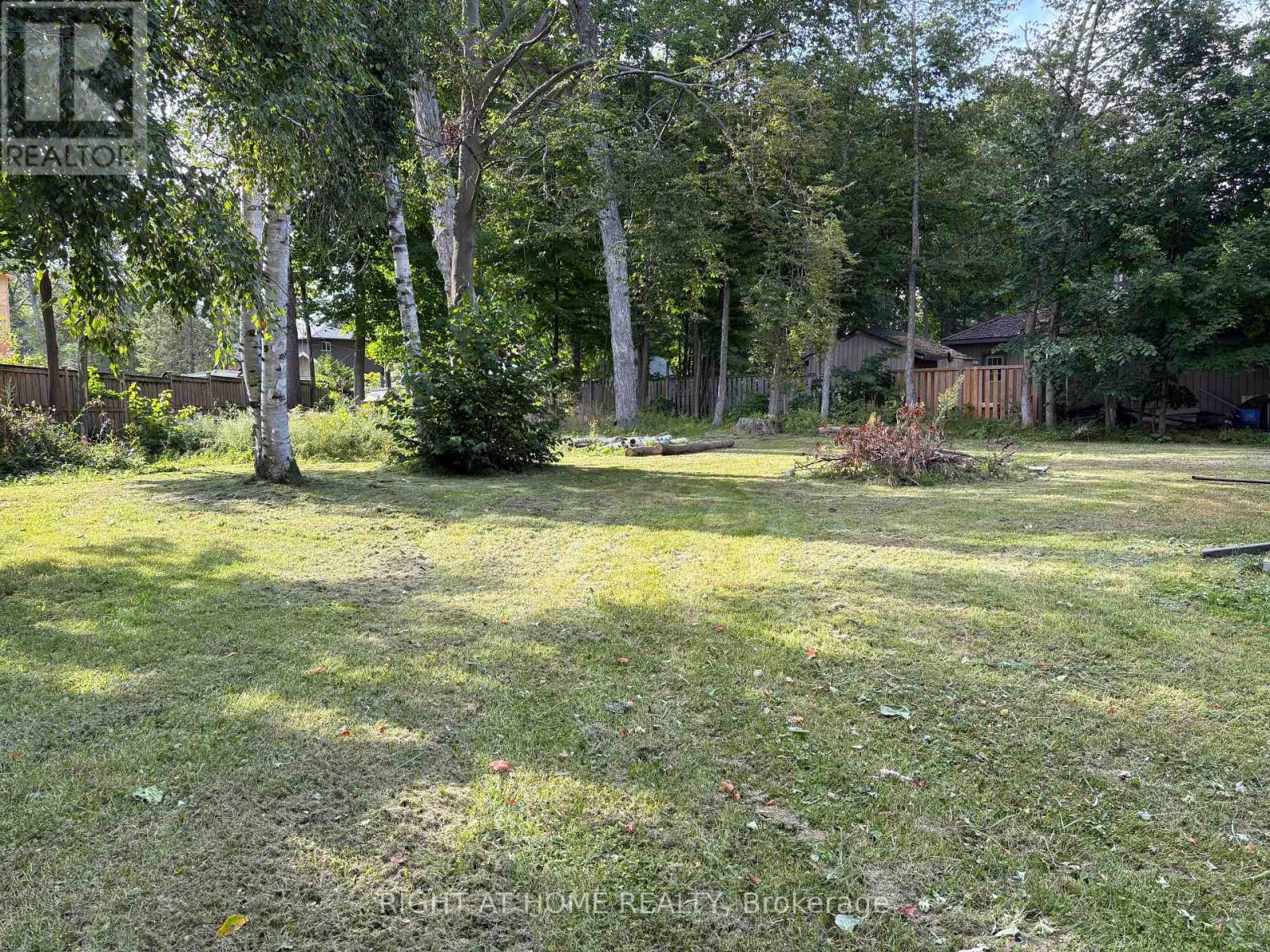 2012 Inglewood Drive, Innisfil, Ontario  L9S 1Z1 - Photo 15 - N13777460