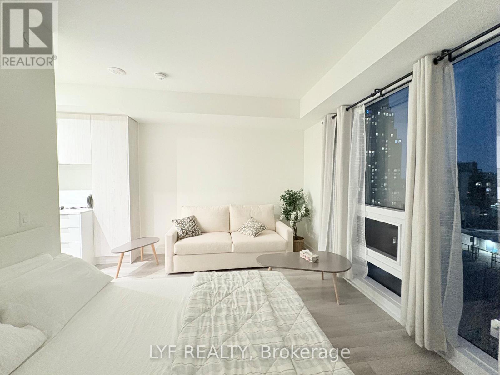 1205 - 89 Church Street, Toronto, Ontario  M3C 3S2 - Photo 3 - C13777450