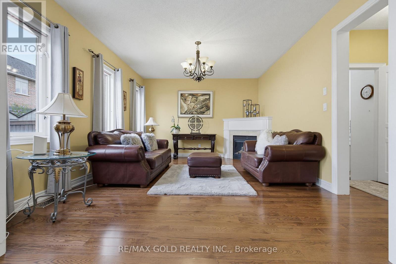 34 Lexington Road, Brampton, Ontario  L6P 2B6 - Photo 11 - W13774416
