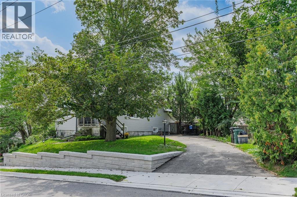 15 Kerr Street, Cambridge, Ontario  N1R 4A2 - Photo 2 - 40861591