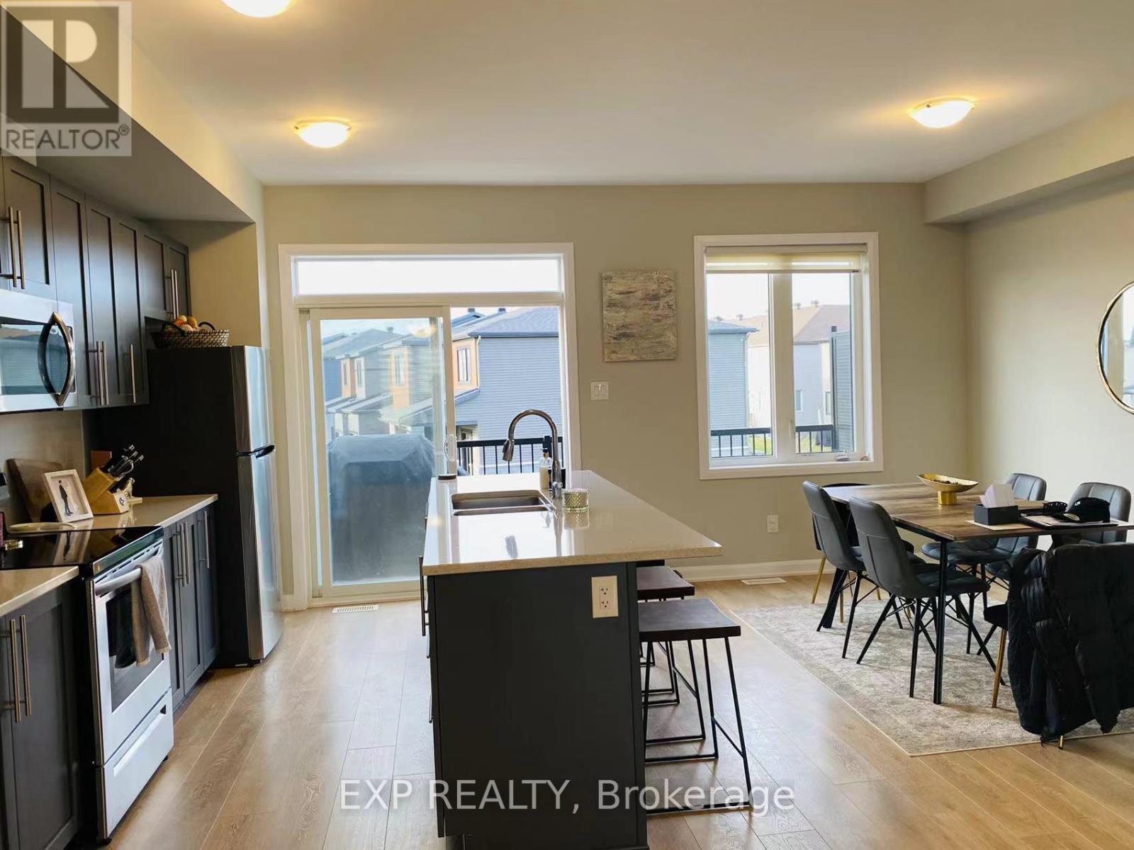 1075 Speedvale Court, Ottawa, Ontario  K2T 0P6 - Photo 9 - X13777468