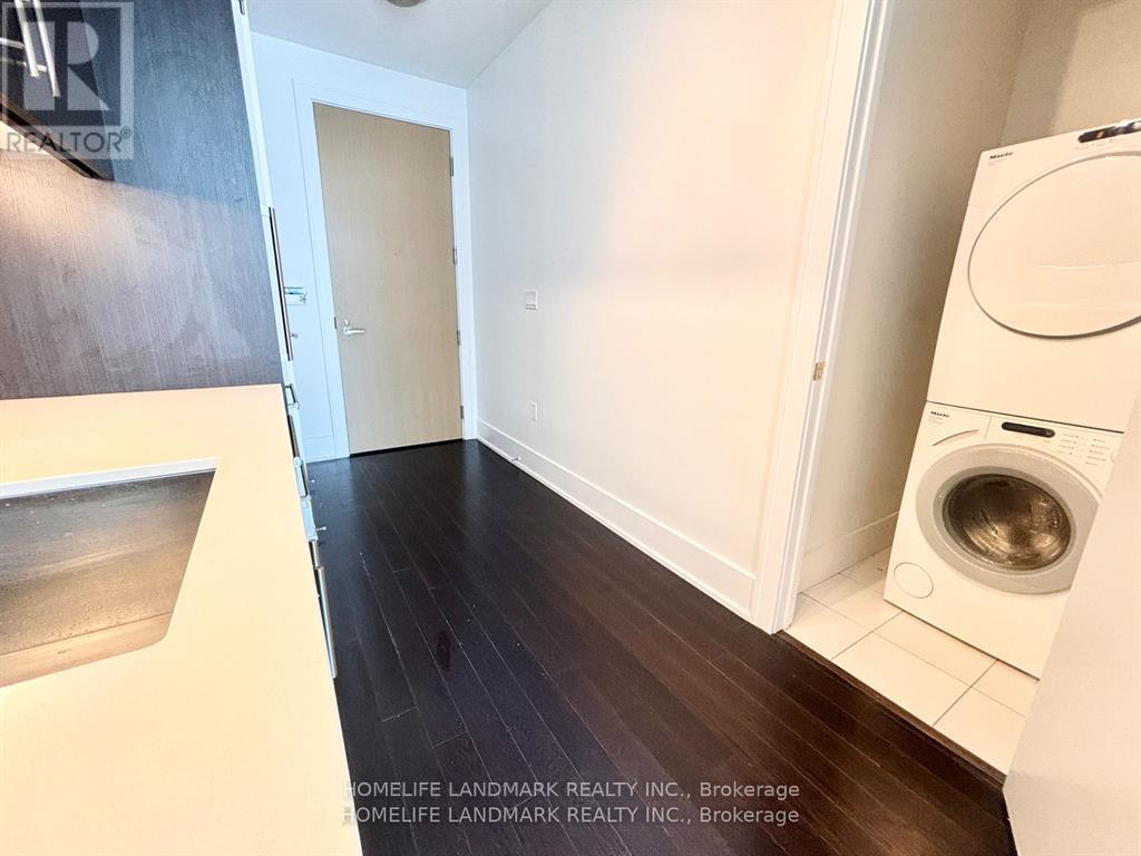 1029 - 39 Queens Quay E, Toronto, Ontario  M5E 0A5 - Photo 15 - C13777472