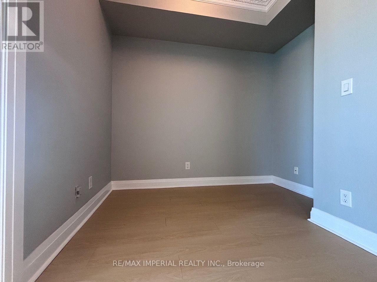 3707 - 16 Harbour Street, Toronto (Waterfront Communities), Ontario  M5J 2Z7 - Photo 10 - C13777476
