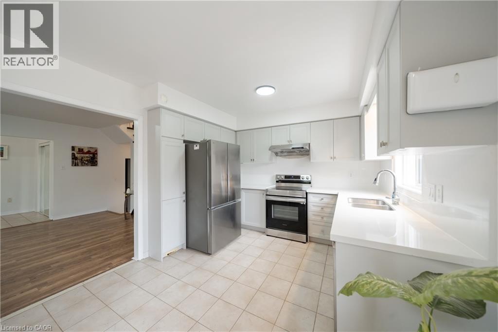 2031 Westree Drive, Oakville, Ontario  L6M 3W3 - Photo 32 - 40861811