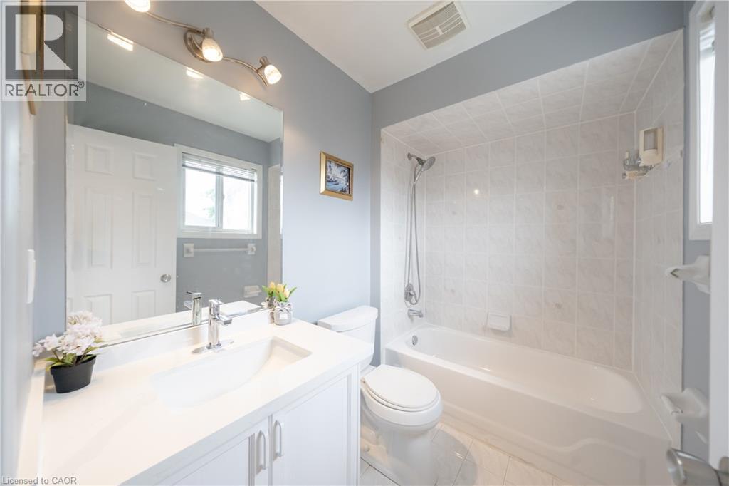 2031 Westree Drive, Oakville, Ontario  L6M 3W3 - Photo 38 - 40861811