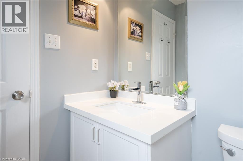 2031 Westree Drive, Oakville, Ontario  L6M 3W3 - Photo 39 - 40861811