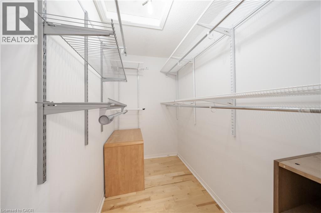 2031 Westree Drive, Oakville, Ontario  L6M 3W3 - Photo 40 - 40861811
