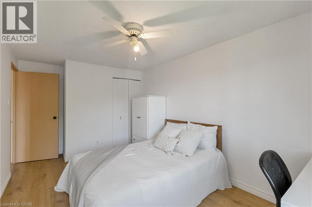 427 Keats Way Unit# 2, Waterloo, Ontario N2L 5S7 - Photo 16 - 40862878