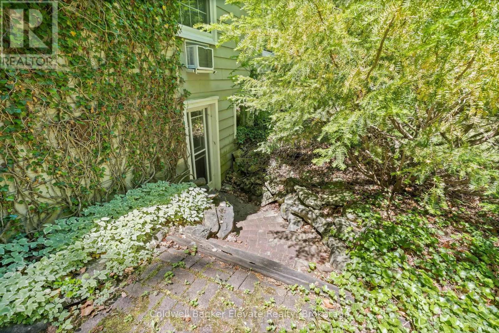 9761 Eighth Line, Halton Hills, Ontario  L7G 4S5 - Photo 27 - W13777464