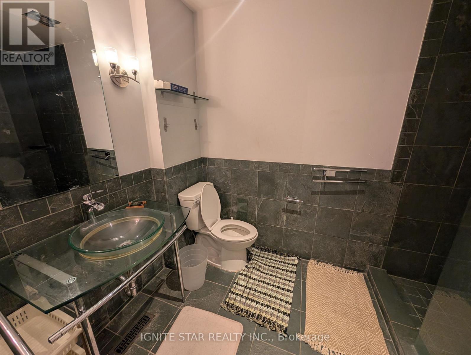 116 Granby Street, Toronto, Ontario  M5B 1J1 - Photo 17 - C13770800