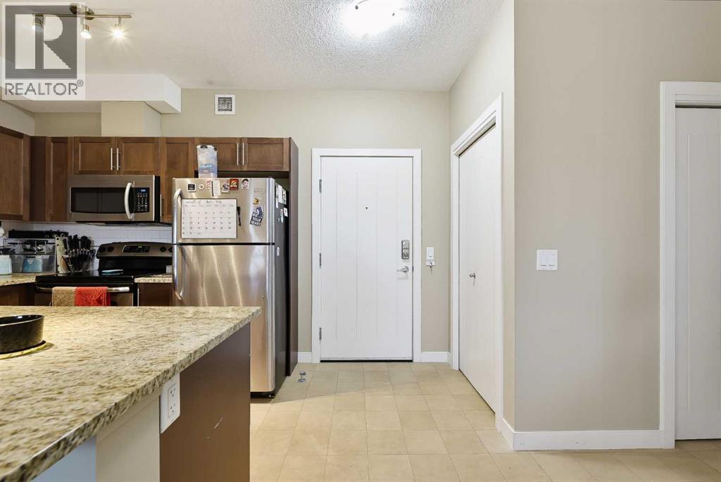 2226, 604 East Lake Boulevard NE, Airdrie, Alberta  T4A 0G6 - Photo 3 - A2339591