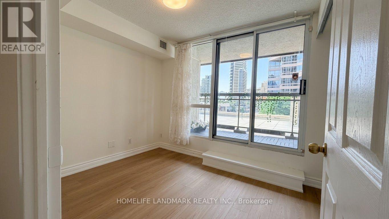 312 - 18 Parkview Avenue, Toronto, Ontario  M2N 7H7 - Photo 13 - C13777478