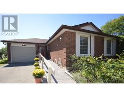 303 GRAND RIDGE DRIVE, Cambridge, Ontario