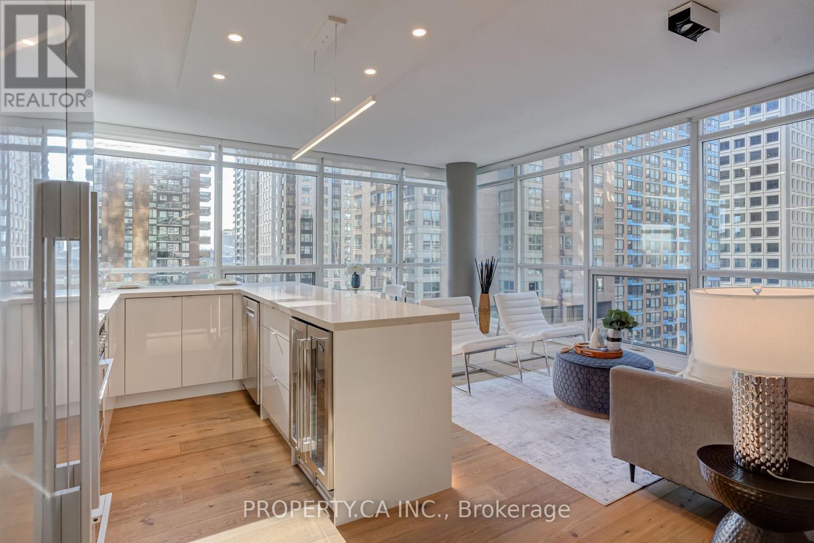 904 - 1121 Bay Street, Toronto, Ontario  M5S 3L9 - Photo 10 - C13774920