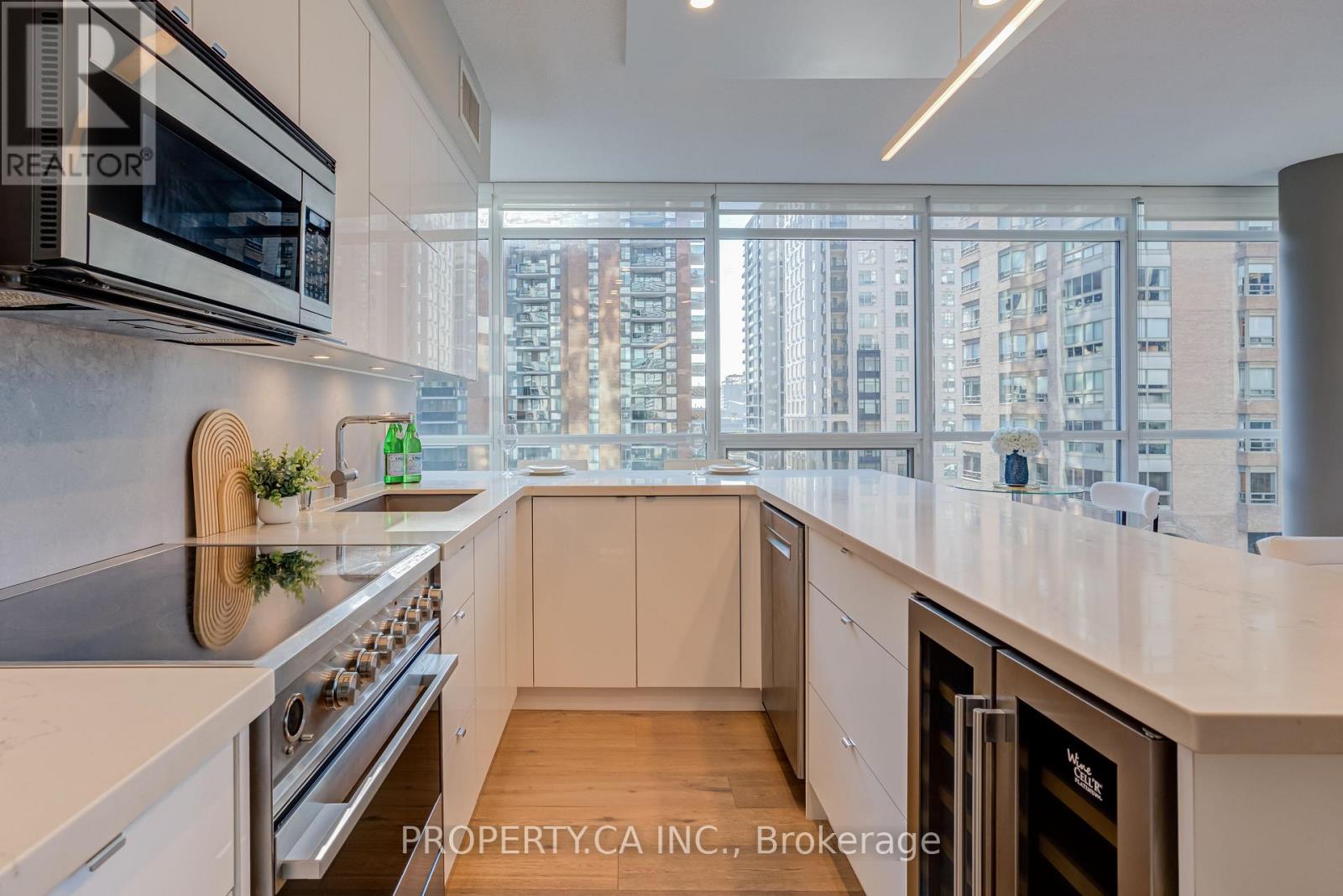 904 - 1121 Bay Street, Toronto, Ontario  M5S 3L9 - Photo 9 - C13774920