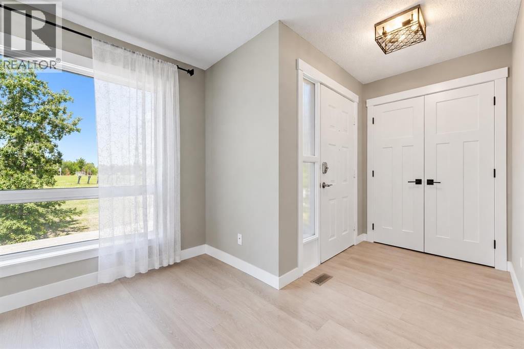 55 Sunbank Road Se, Calgary, Alberta  T2X 1X8 - Photo 5 - A2325628