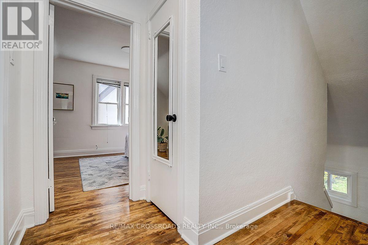 128 Leacrest Road, Toronto, Ontario  M4G 1E8 - Photo 28 - C13777500