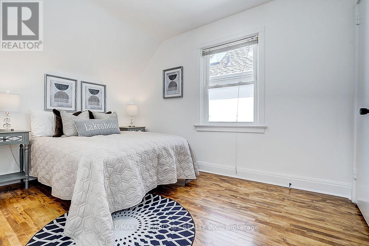 128 Leacrest Road, Toronto, Ontario  M4G 1E8 - Photo 30 - C13777500