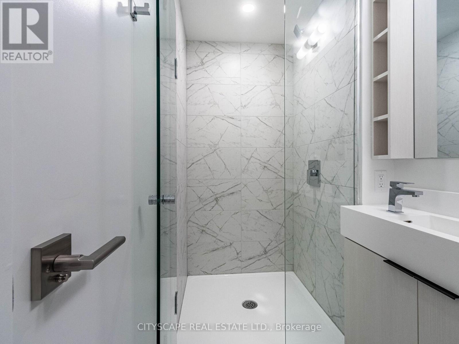 3003 - 82 Dalhousie Street, Toronto, Ontario  M5B 0C5 - Photo 25 - C13777508