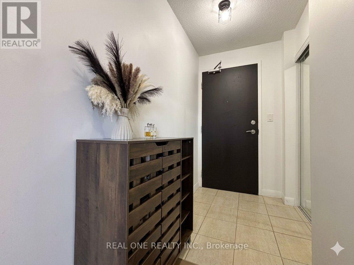 1905 - 5793 Yonge Street, Toronto, Ontario  M2M 0A9 - Photo 5 - C13777510
