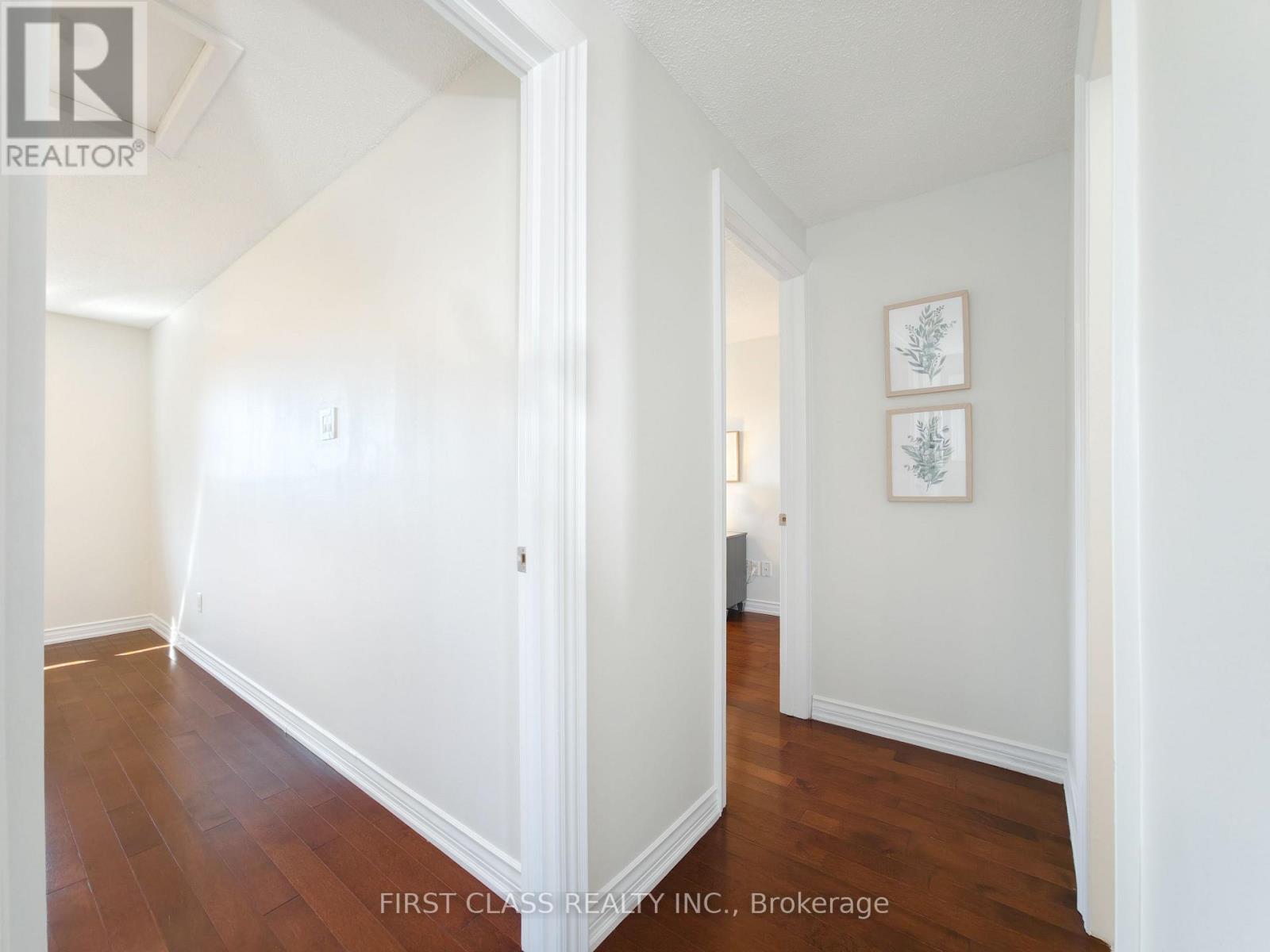 62 Muirlands Drive, Toronto, Ontario  M1V 2B4 - Photo 12 - E13777504