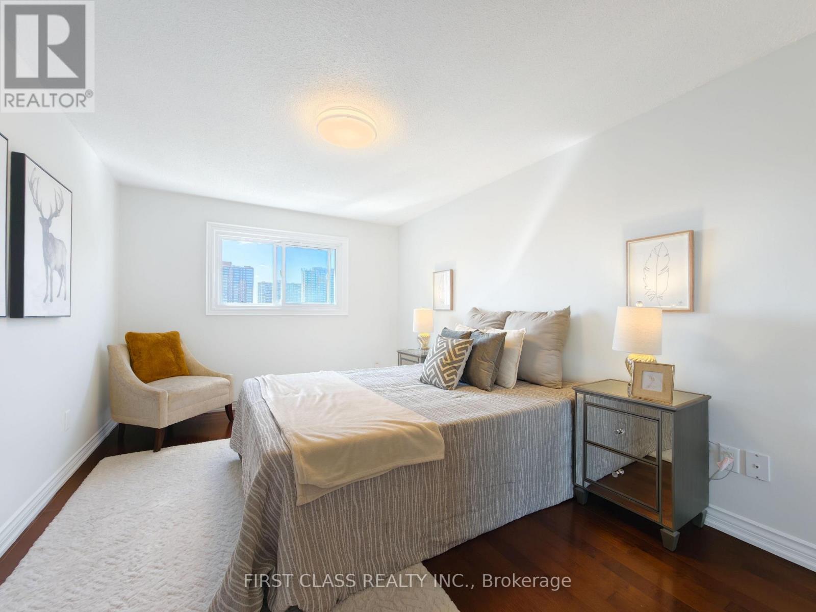 62 Muirlands Drive, Toronto, Ontario  M1V 2B4 - Photo 13 - E13777504