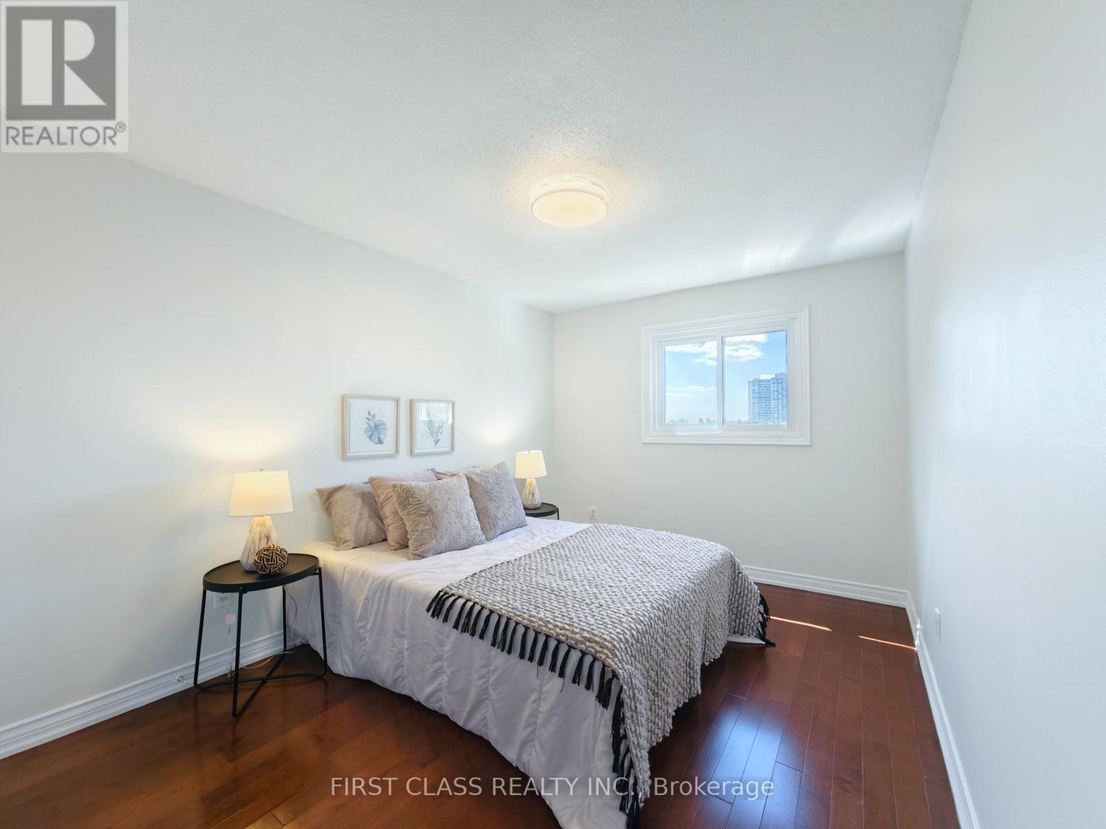 62 Muirlands Drive, Toronto, Ontario  M1V 2B4 - Photo 15 - E13777504