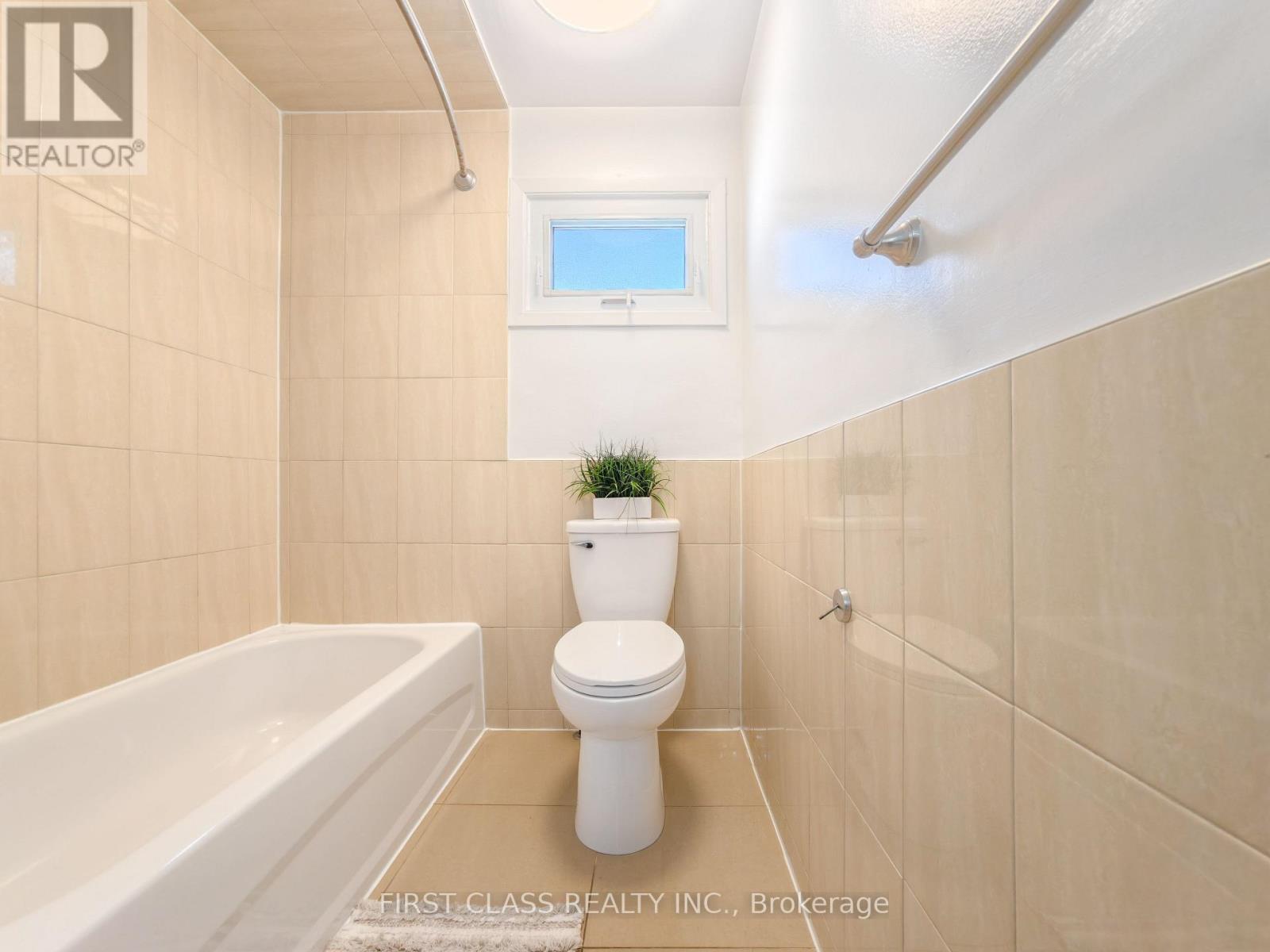 62 Muirlands Drive, Toronto, Ontario  M1V 2B4 - Photo 17 - E13777504
