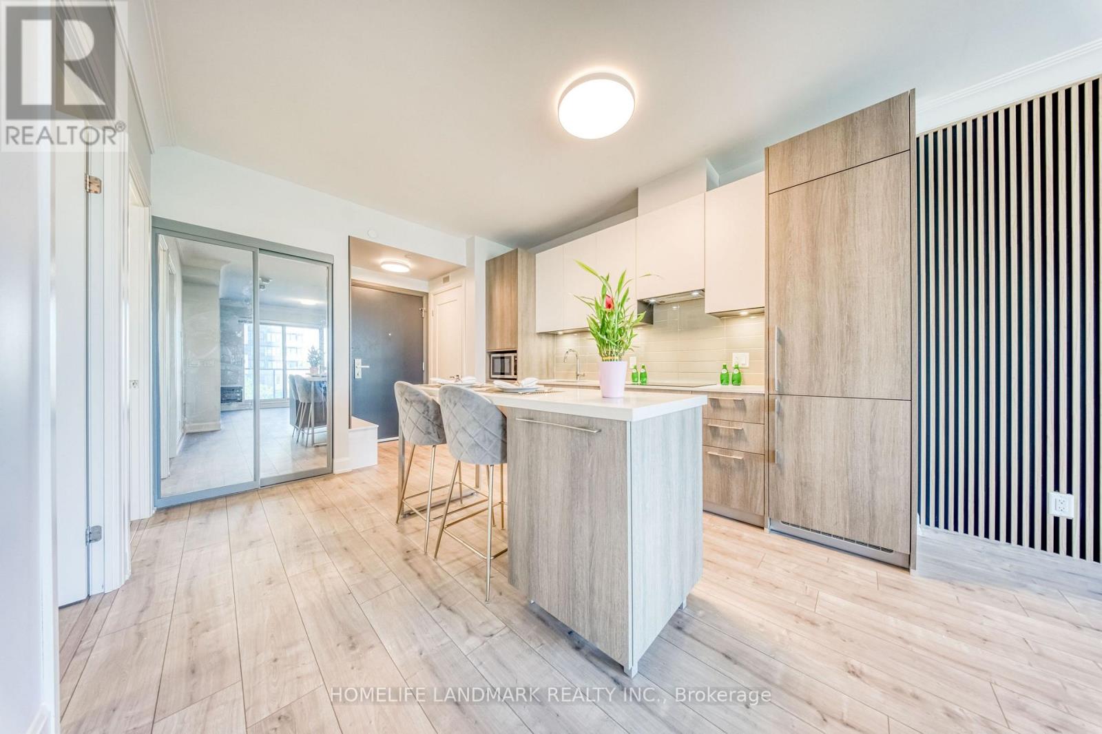 308 - 8 Water Walk Drive, Markham, Ontario  L3R 6L4 - Photo 12 - N13777496
