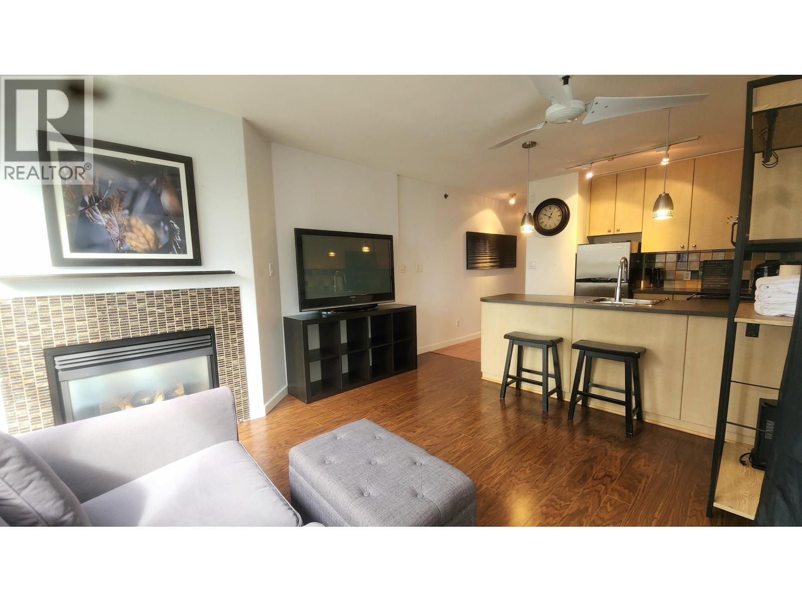 1205 819 Hamilton Street, Vancouver, British Columbia  V6B 6M2 - Photo 5 - R3161855