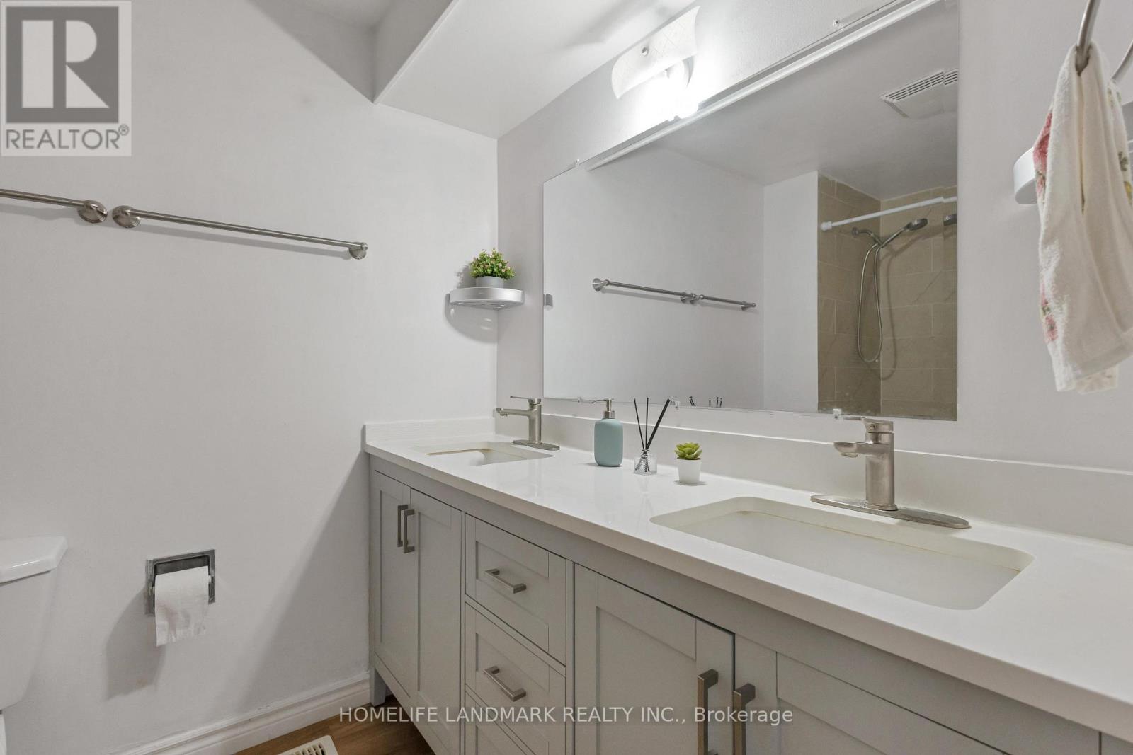 2 - 427 Keats Way, Waterloo, Ontario  N2L 5S7 - Photo 14 - X13777502
